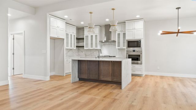 1640 Palermo Ave, Richland, WA 99352