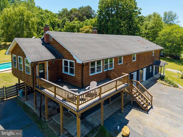 3259 IDA RD, Luray, VA 22835