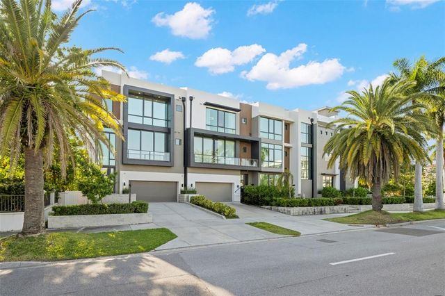 98 W DAVIS BOULEVARD, Tampa, FL 33606