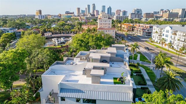 98 W DAVIS BOULEVARD, Tampa, FL 33606