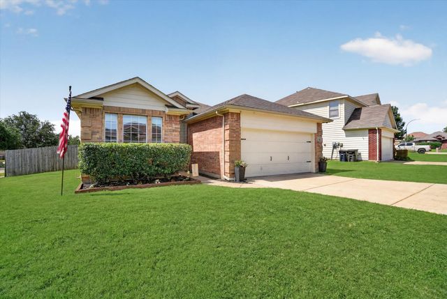 9921 Henna Lane, Fort Worth, TX 76108