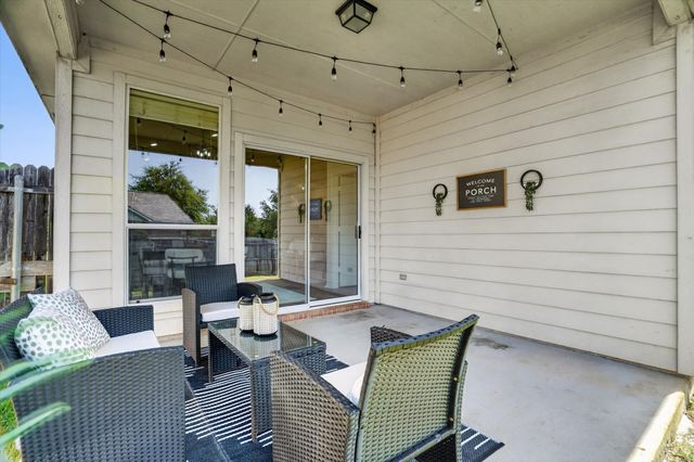 9921 Henna Lane, Fort Worth, TX 76108