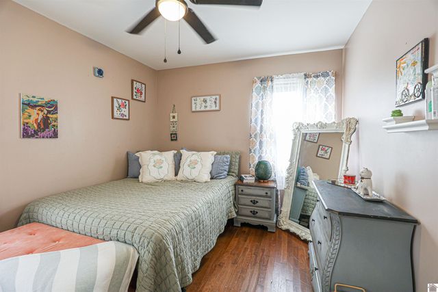 412 Joe Clifton Dr, Paducah, KY 42001