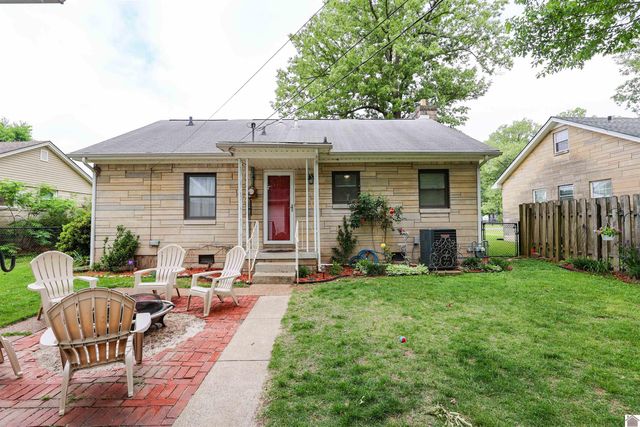 412 Joe Clifton Dr, Paducah, KY 42001