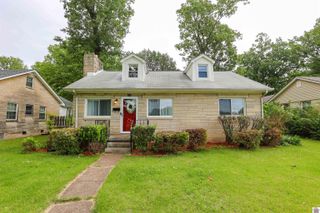 412 Joe Clifton Dr, Paducah, KY 42001