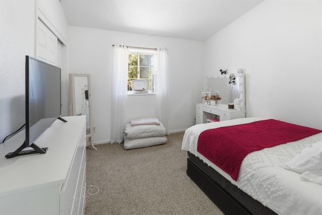 1444 Nelson Boulevard, Selma, CA 93662
