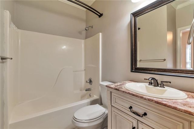 1444 Oglethorpe Drive, Suwanee, GA 30024