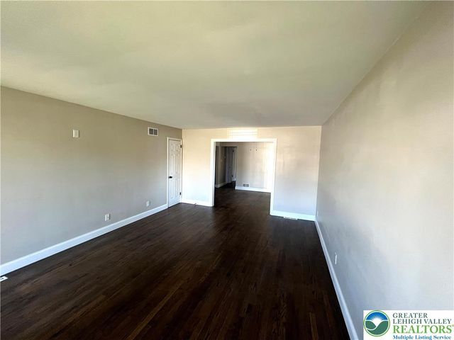 1320 East Livingston Street, Allentown City, PA 18109