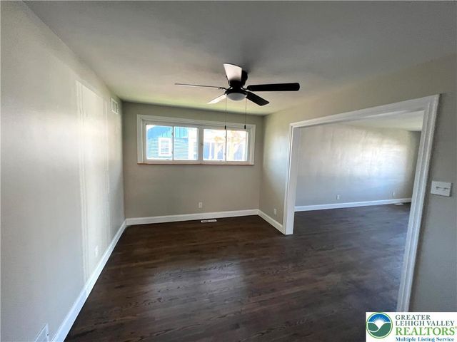 1320 East Livingston Street, Allentown City, PA 18109