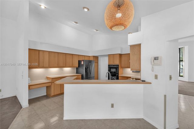 10330 SW 58th Court, Pinecrest, FL 33156