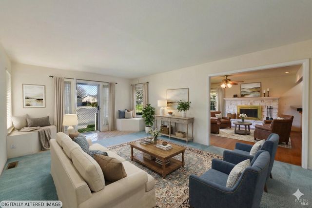 135 Fulton Pl, Windsor, CA 95492