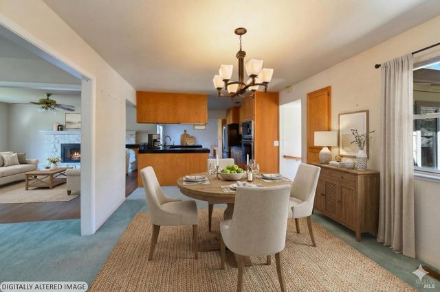 135 Fulton Pl, Windsor, CA 95492