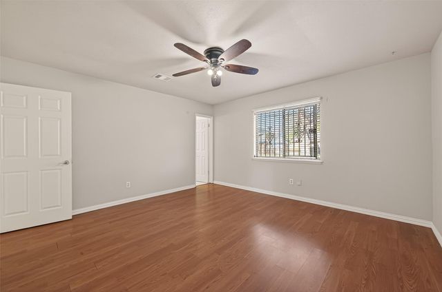 6206 Homeview Drive, Houston, TX 77049