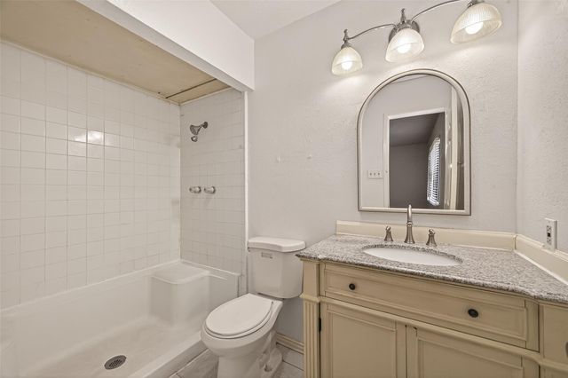 6206 Homeview Drive, Houston, TX 77049