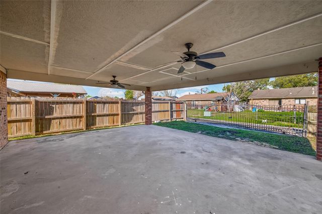 6206 Homeview Drive, Houston, TX 77049