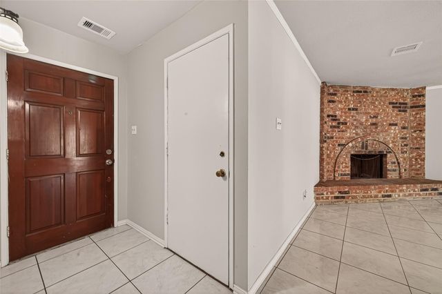 6206 Homeview Drive, Houston, TX 77049