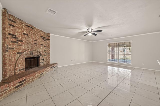 6206 Homeview Drive, Houston, TX 77049