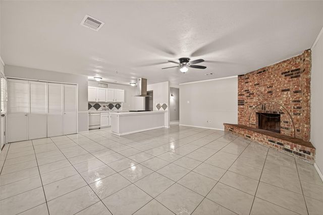 6206 Homeview Drive, Houston, TX 77049