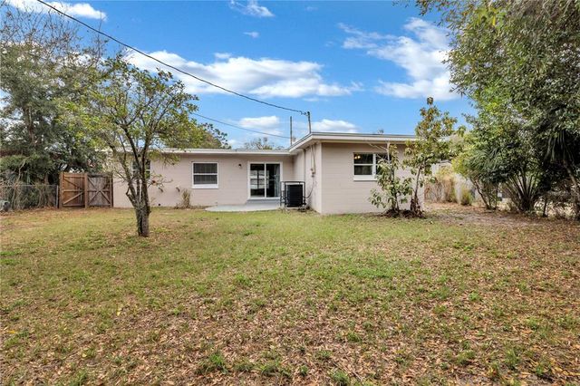 1810 KINGSLAND AVENUE, Orlando, FL 32808