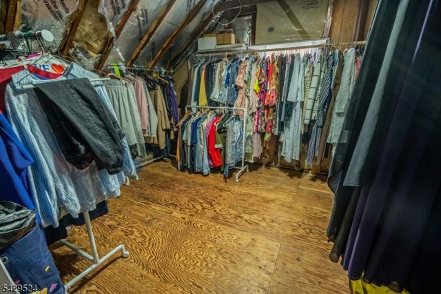 619 Essex Ave, Linden City, NJ 07036