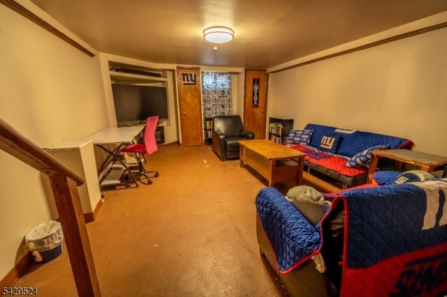 619 Essex Ave, Linden City, NJ 07036