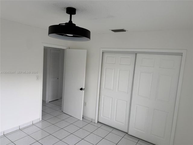3610 SW 87th Pl 3610, Miami, FL 33165