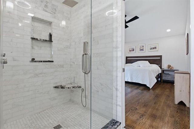 8 Rhodes Drive SE, Marietta, GA 30068