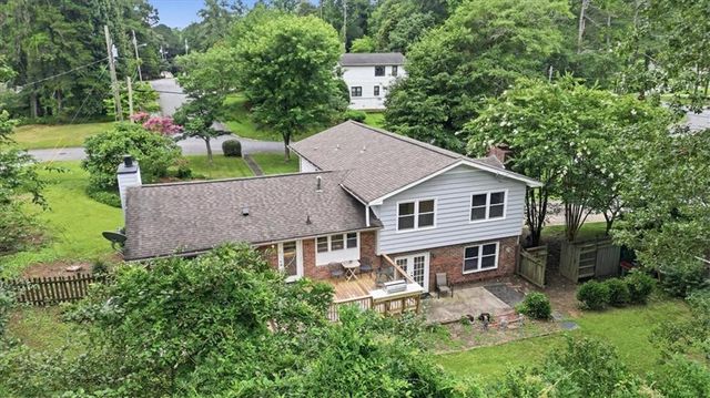 8 Rhodes Drive SE, Marietta, GA 30068