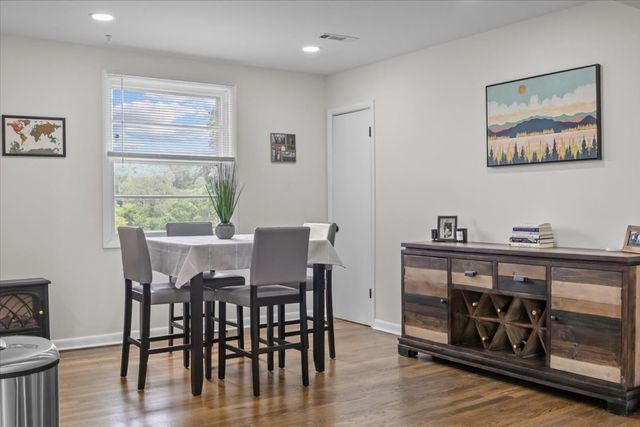 238 Wilowen Dr, Nashville, TN 37210