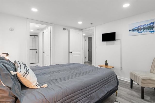 238 Wilowen Dr, Nashville, TN 37210