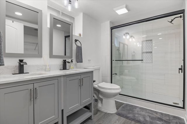 238 Wilowen Dr, Nashville, TN 37210