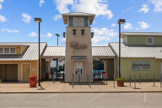 238 Wilowen Dr, Nashville, TN 37210