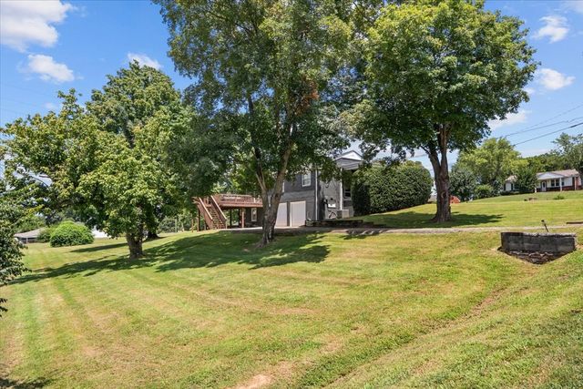 238 Wilowen Dr, Nashville, TN 37210