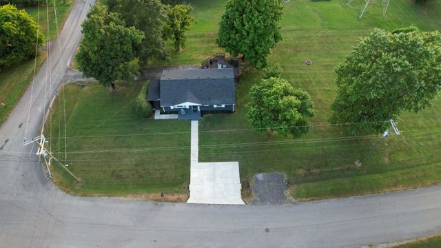 238 Wilowen Dr, Nashville, TN 37210