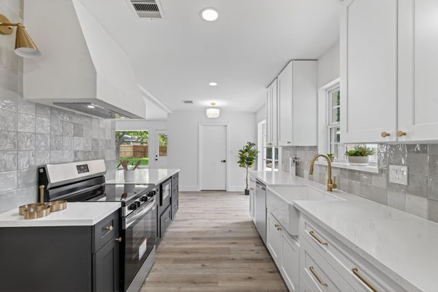 22203 Hockaday Drive, Katy, TX 77450