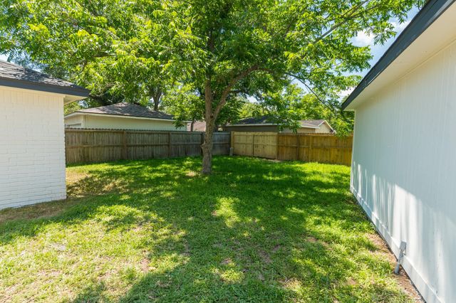 22203 Hockaday Drive, Katy, TX 77450
