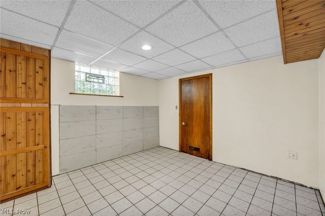 4301 Gamma Avenue, Newburgh Heights, OH 44105