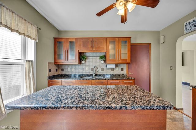 4301 Gamma Avenue, Newburgh Heights, OH 44105