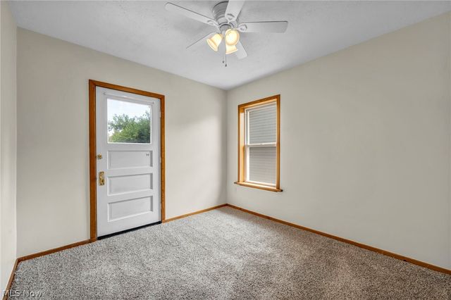 4301 Gamma Avenue, Newburgh Heights, OH 44105