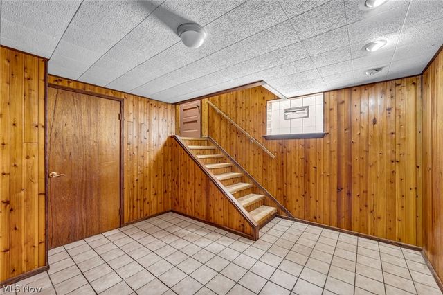 4301 Gamma Avenue, Newburgh Heights, OH 44105