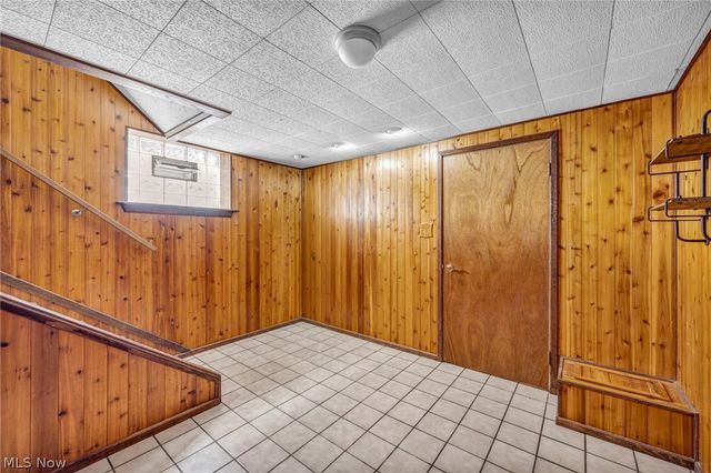4301 Gamma Avenue, Newburgh Heights, OH 44105