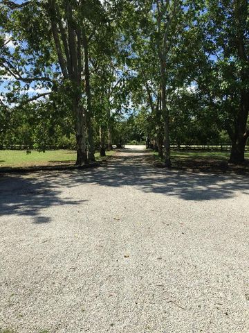 16163 16097 Rustic Road, Wellington, FL 33470