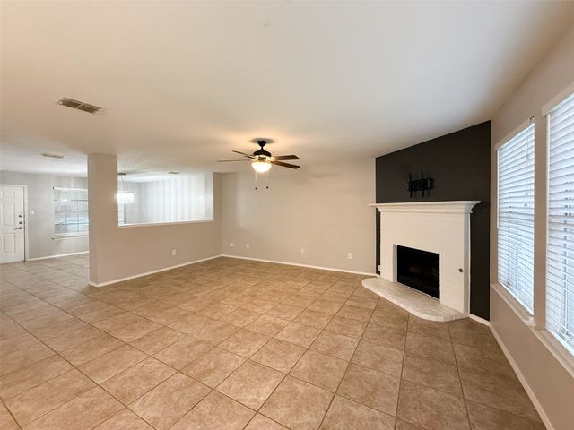 1578 Crown View Drive, Little Elm, TX 75068