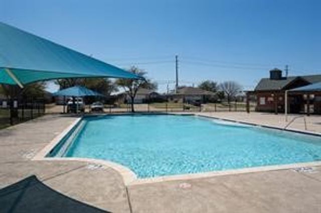1578 Crown View Drive, Little Elm, TX 75068