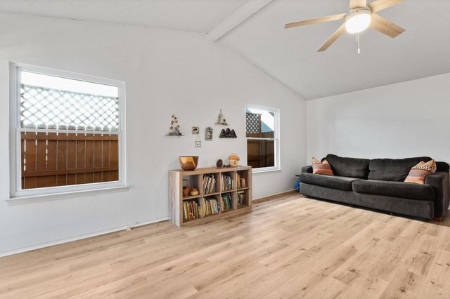 9826 Briar Ridge DR, Austin, TX 78748