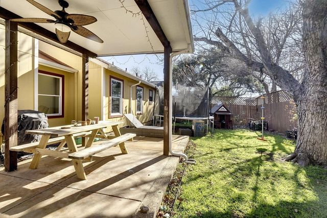9826 Briar Ridge DR, Austin, TX 78748