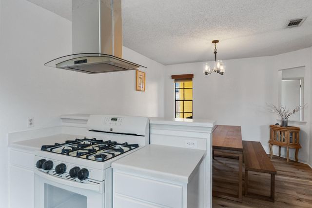 9826 Briar Ridge DR, Austin, TX 78748