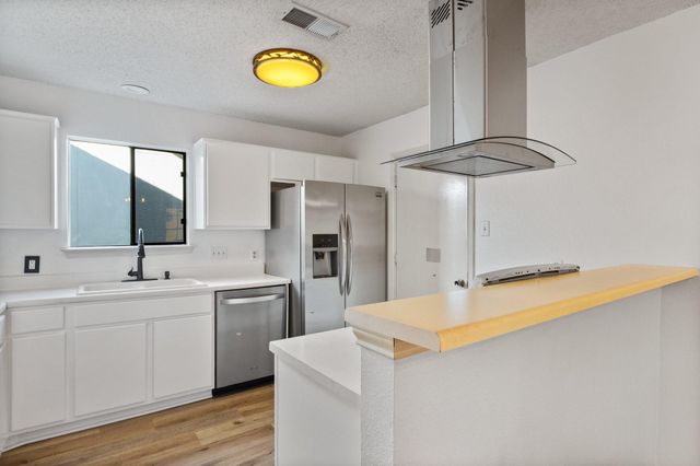 9826 Briar Ridge DR, Austin, TX 78748