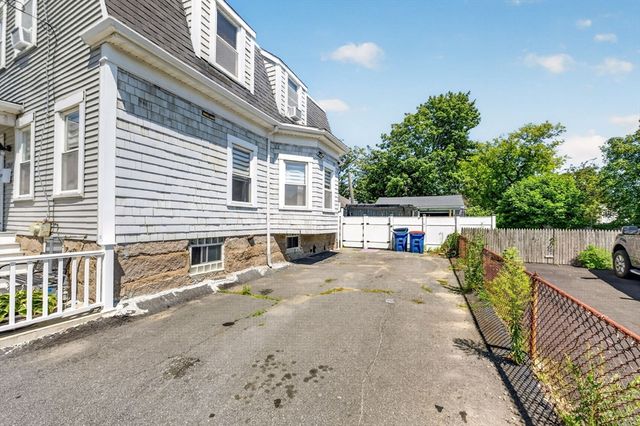 216 Cedar Street, New Bedford, MA 02740