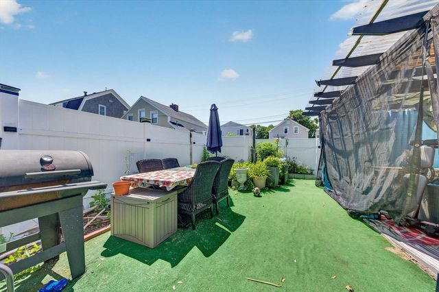 216 Cedar Street, New Bedford, MA 02740